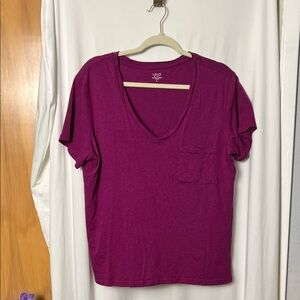 Love By Gap Women's Magenta Forever Favorite V-Neck Tee Size Large